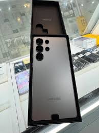 Vand s 25 ultra arata foarte ok