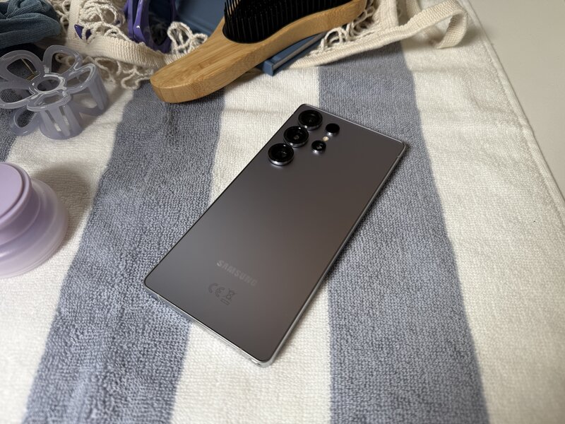 Vand s 25 ultra arata foarte ok